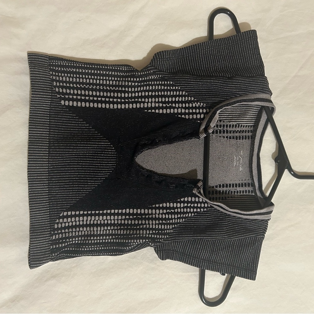 Out From Under Go For Gold Seamless Top